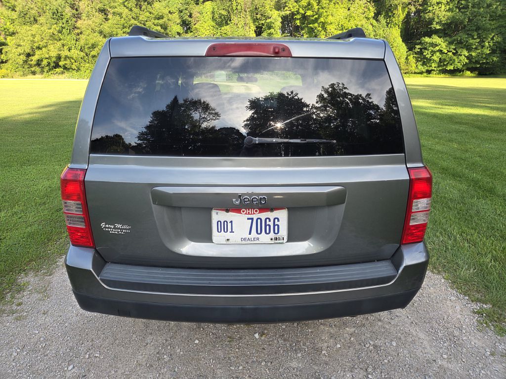 Photo 6 of this JEEP PATRIOT