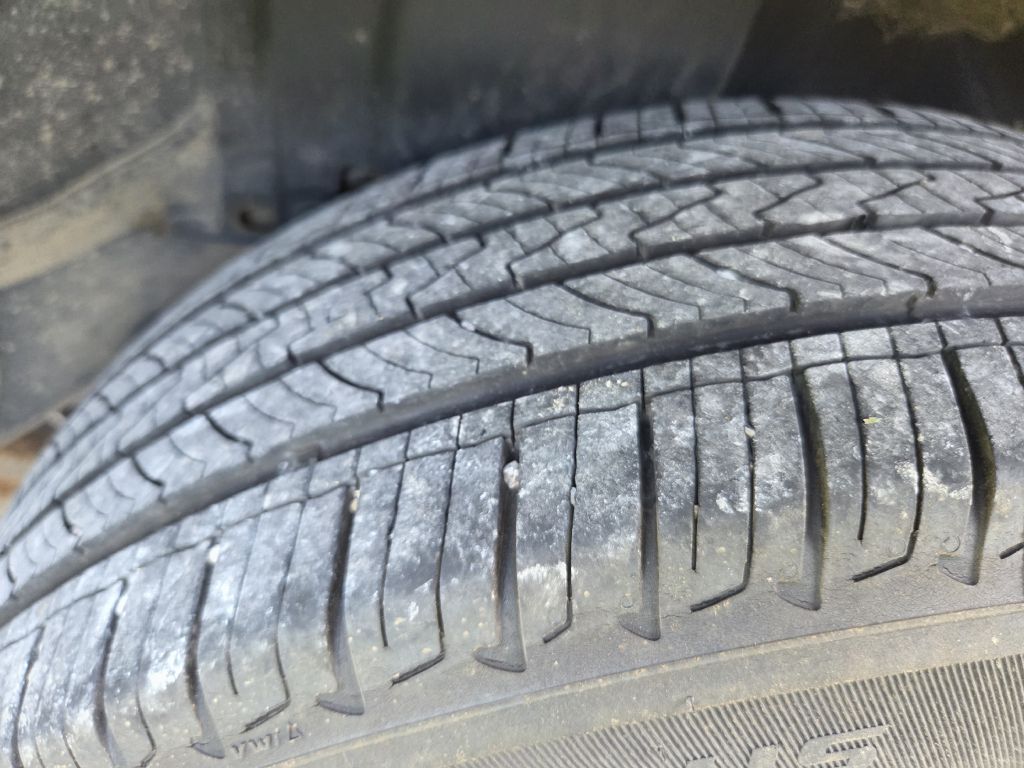 Photo 8 of this JEEP PATRIOT