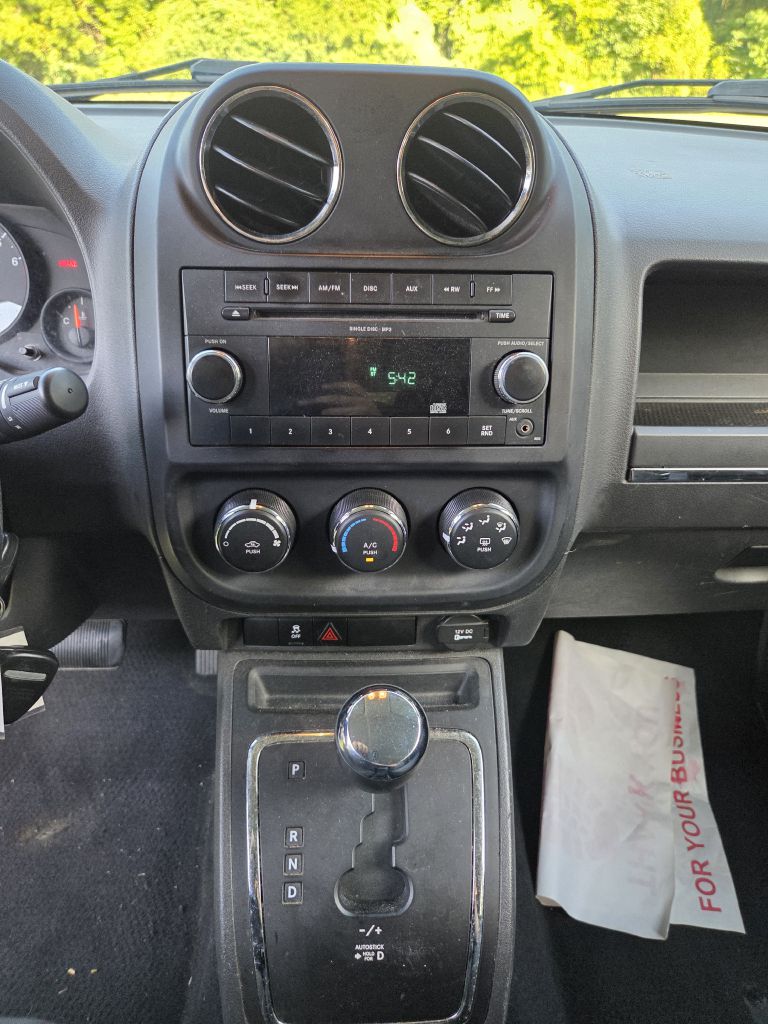 Photo 12 of this JEEP PATRIOT