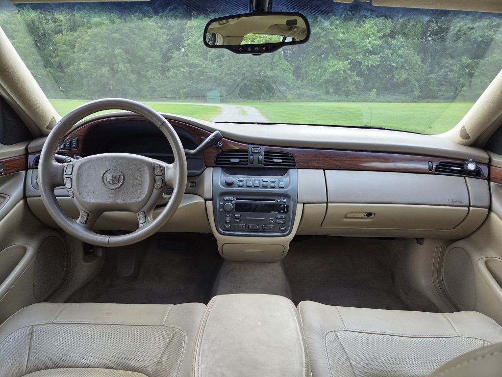 Photo 16 of this CADILLAC DEVILLE