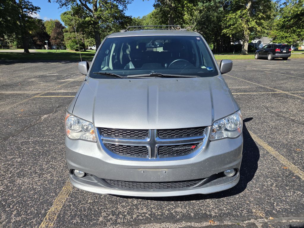 Photo 4 of this DODGE GRAND CARAVAN