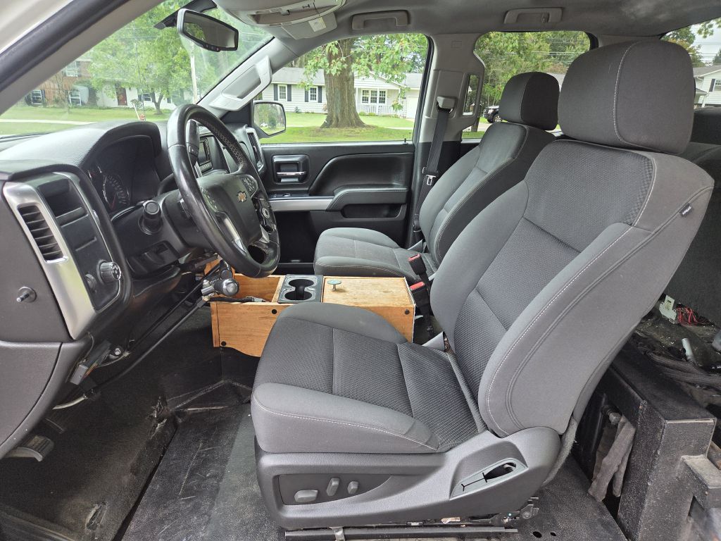 Photo 16 of this CHEVROLET SILVERADO 1500