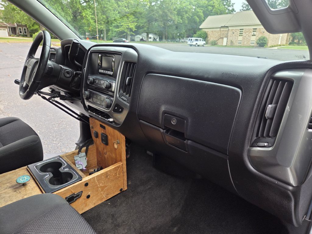Photo 18 of this CHEVROLET SILVERADO 1500