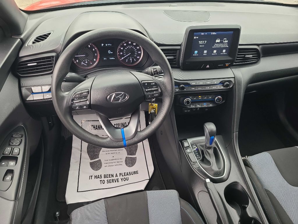 Photo 9 of this HYUNDAI VELOSTER