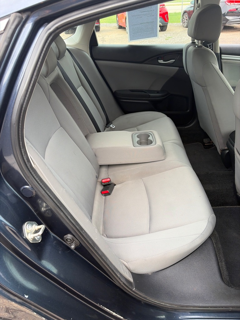 Photo 21 of this HONDA CIVIC