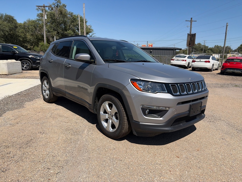 Photo 3 of this JEEP COMPASS