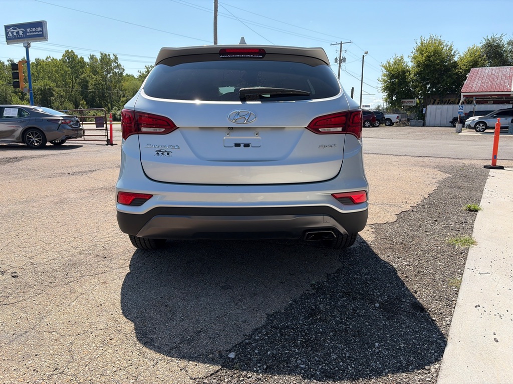 Photo 6 of this HYUNDAI SANTA FE SPORT