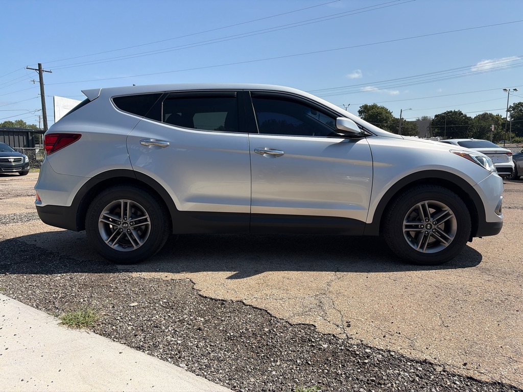 Photo 4 of this HYUNDAI SANTA FE SPORT