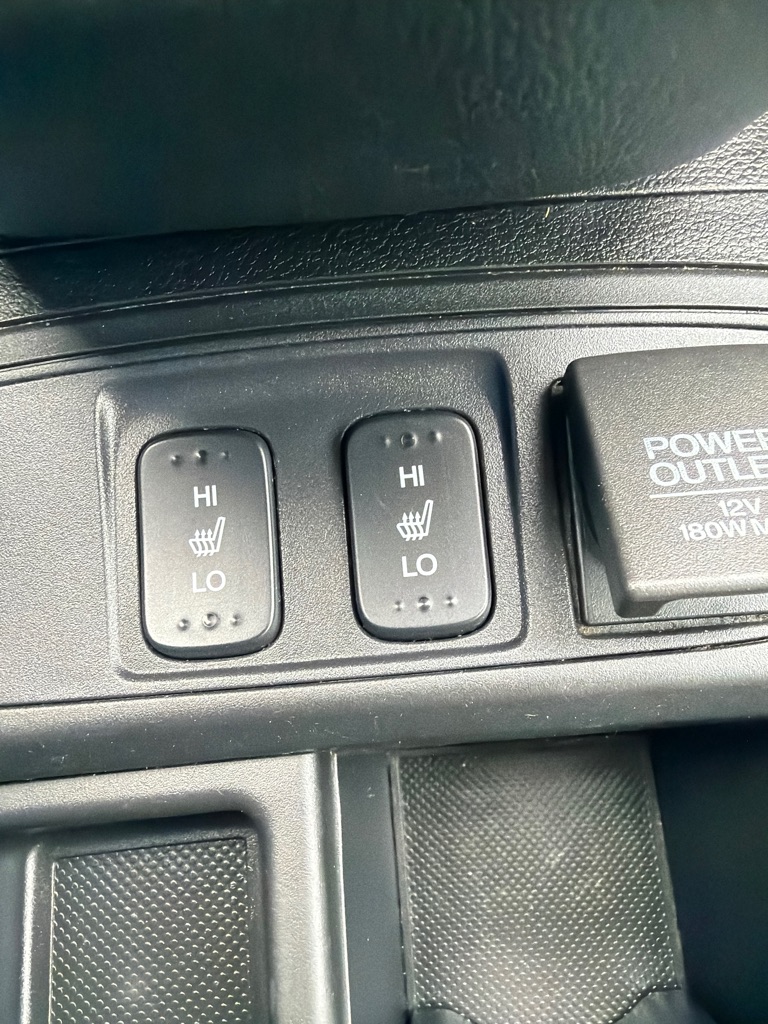 Photo 17 of this HONDA CR-V