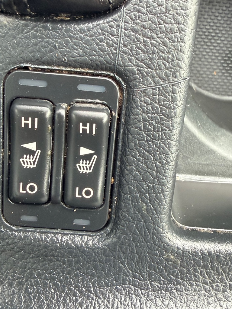 Photo 14 of this SUBARU CROSSTREK