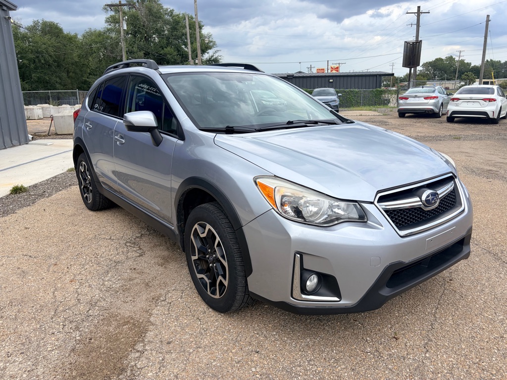 Photo 3 of this SUBARU CROSSTREK
