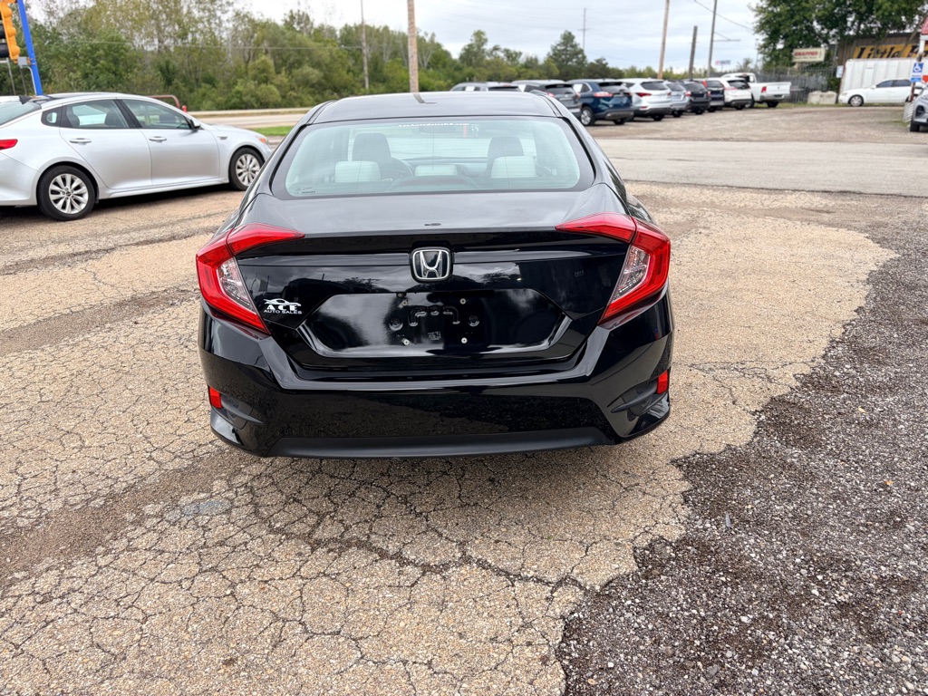 Photo 7 of this HONDA CIVIC