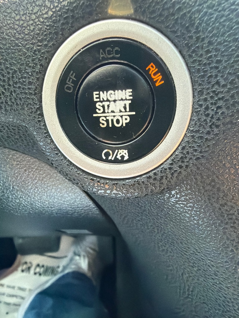 Photo 23 of this CHRYSLER 300