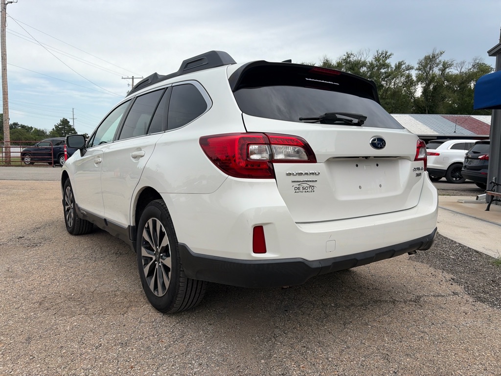 Photo 7 of this SUBARU OUTBACK