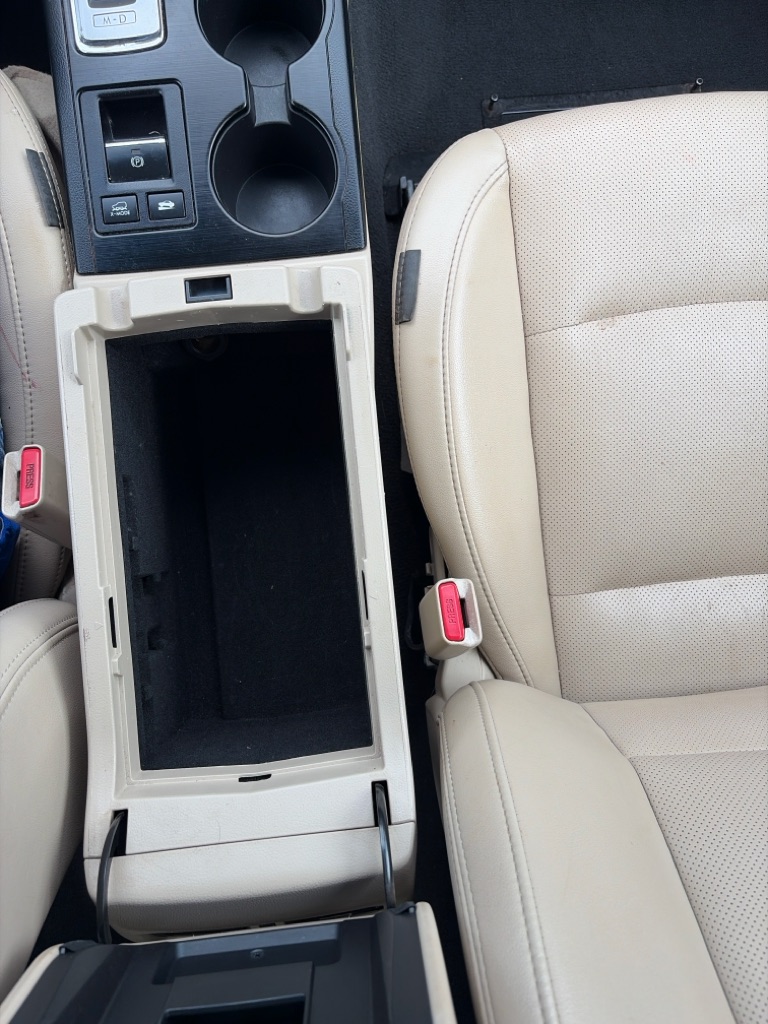 Photo 20 of this SUBARU OUTBACK
