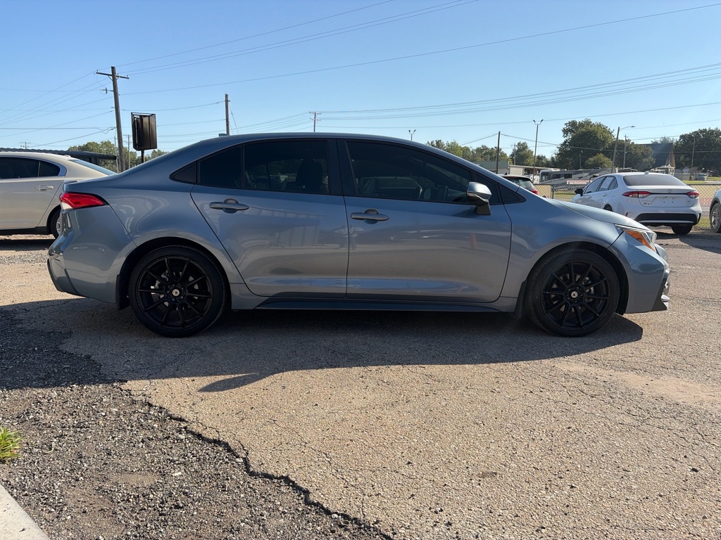 Photo 4 of this TOYOTA COROLLA