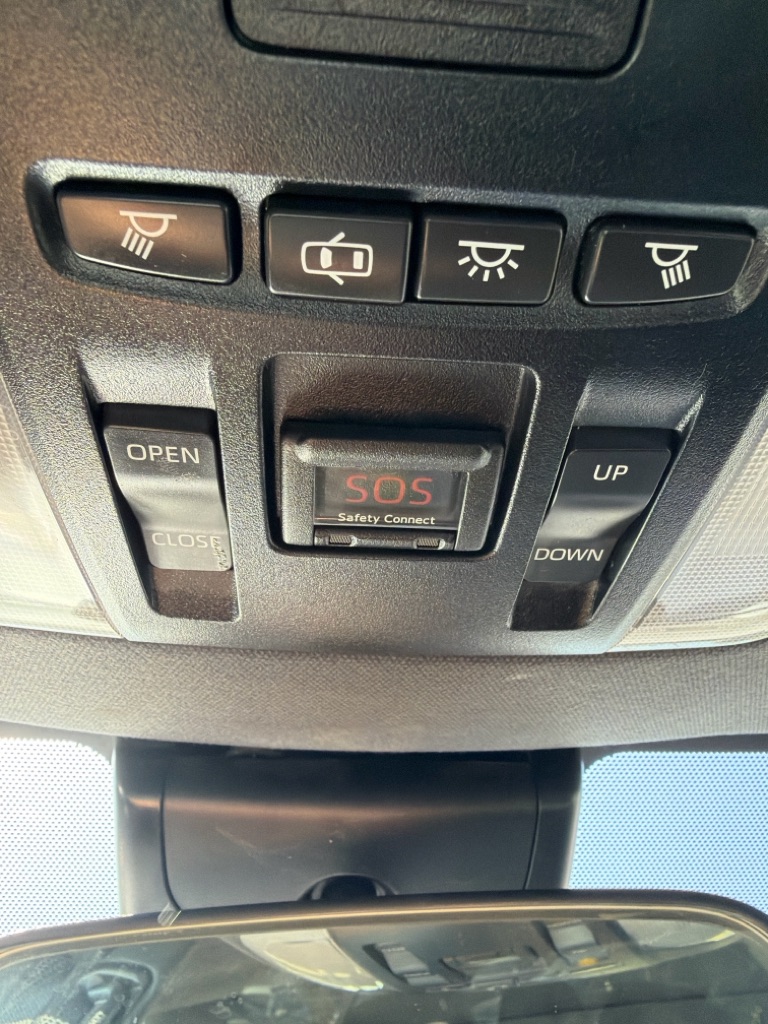Photo 20 of this TOYOTA COROLLA