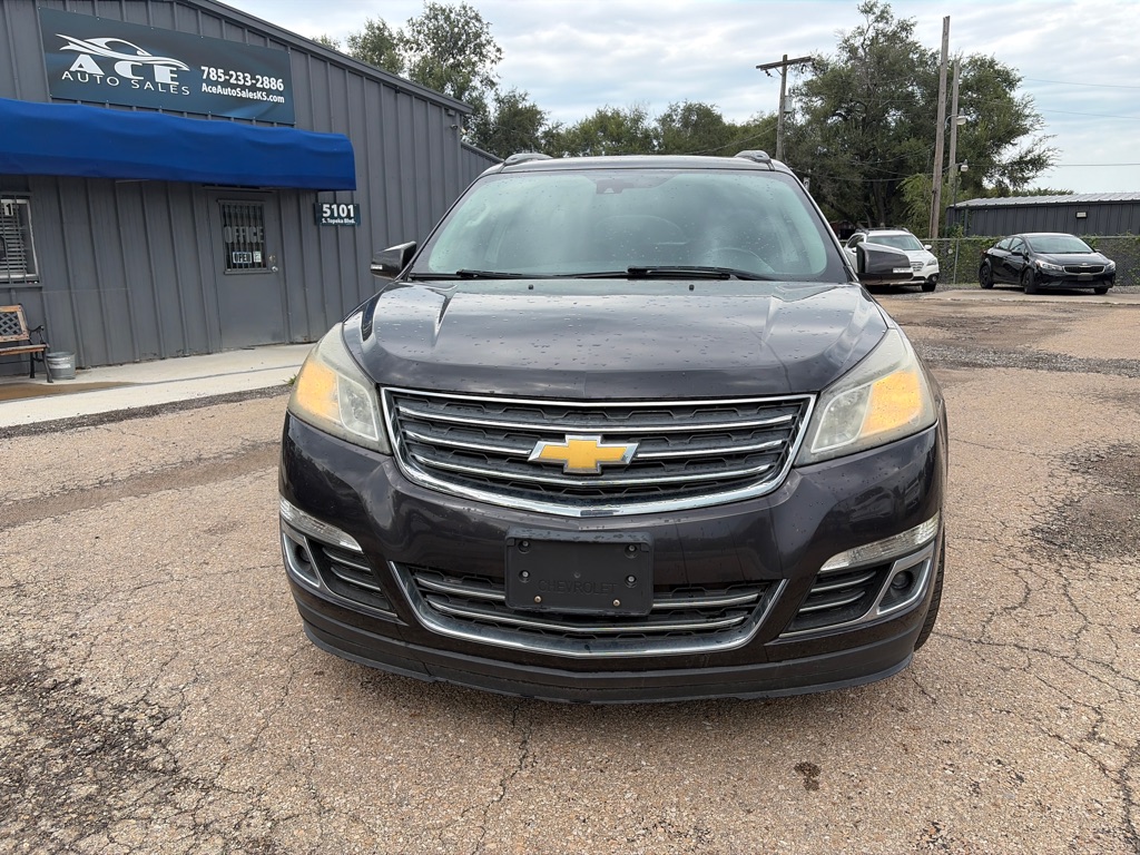 Photo 2 of this CHEVROLET TRAVERSE