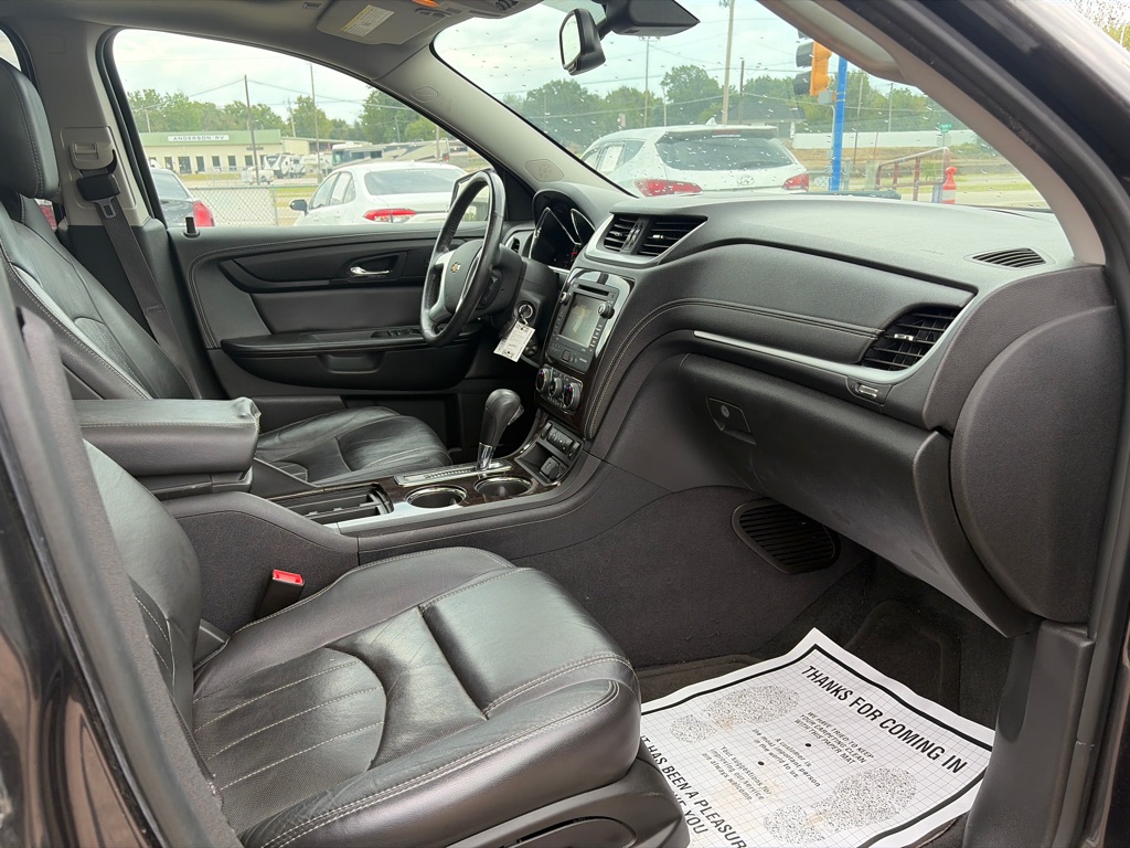 Photo 21 of this CHEVROLET TRAVERSE