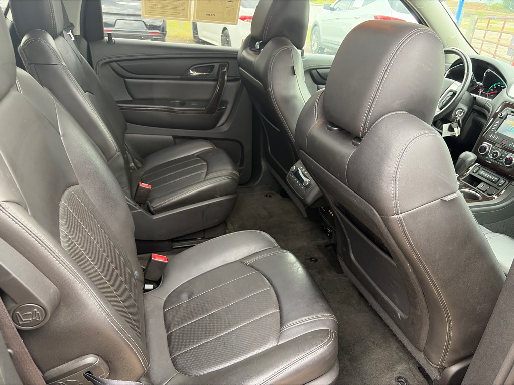 Photo 24 of this CHEVROLET TRAVERSE