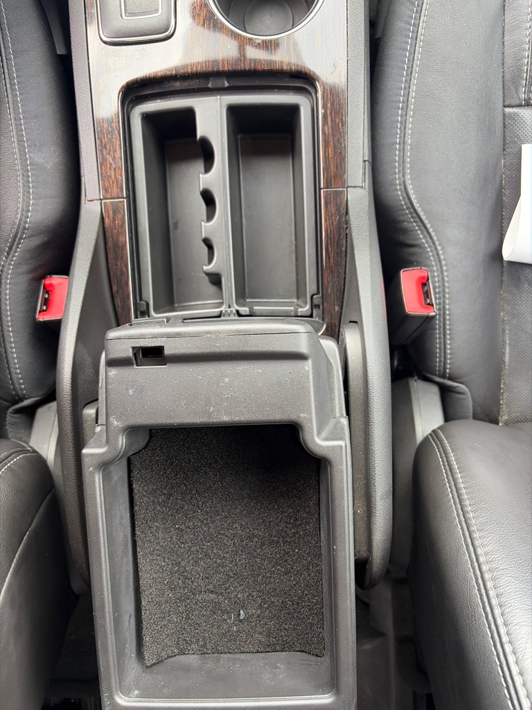 Photo 18 of this CHEVROLET TRAVERSE