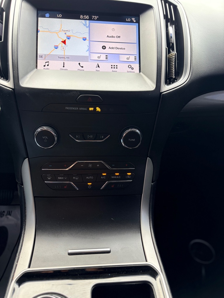 Photo 15 of this FORD EDGE