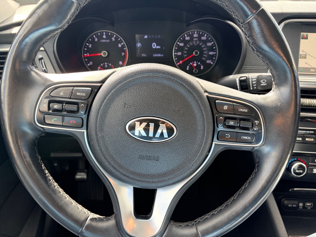 Photo 12 of this KIA OPTIMA