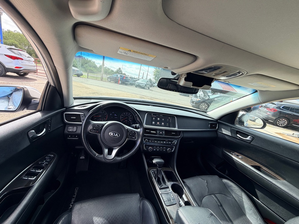 Photo 11 of this KIA OPTIMA