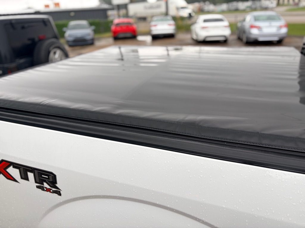 Photo 30 of this FORD F-150
