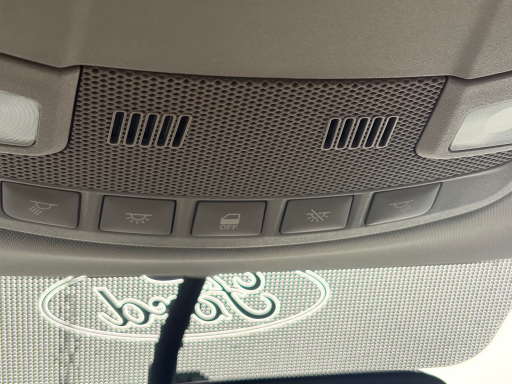 Photo 19 of this FORD F-150