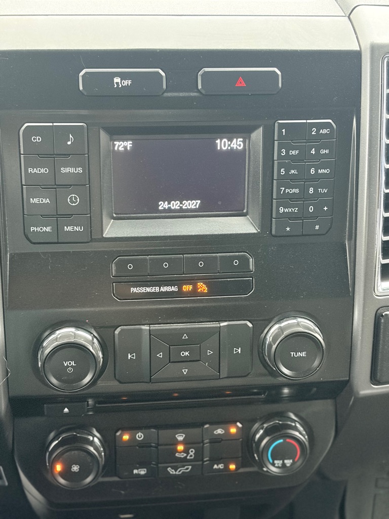 Photo 17 of this FORD F-150