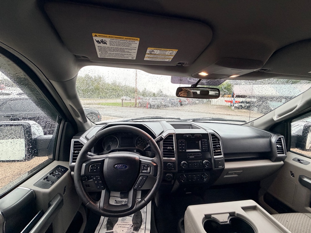 Photo 11 of this FORD F-150