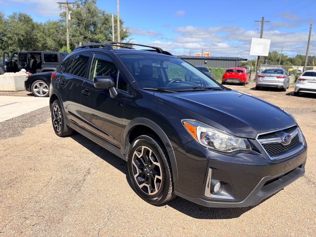 Photo 3 of this SUBARU CROSSTREK