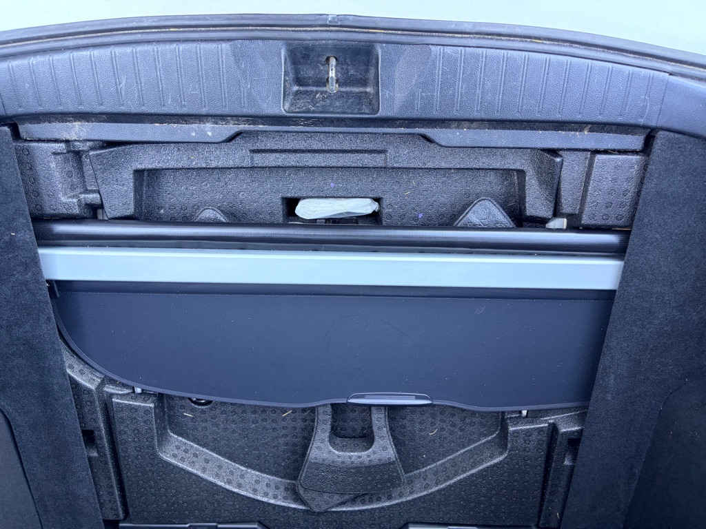 Photo 28 of this SUBARU OUTBACK