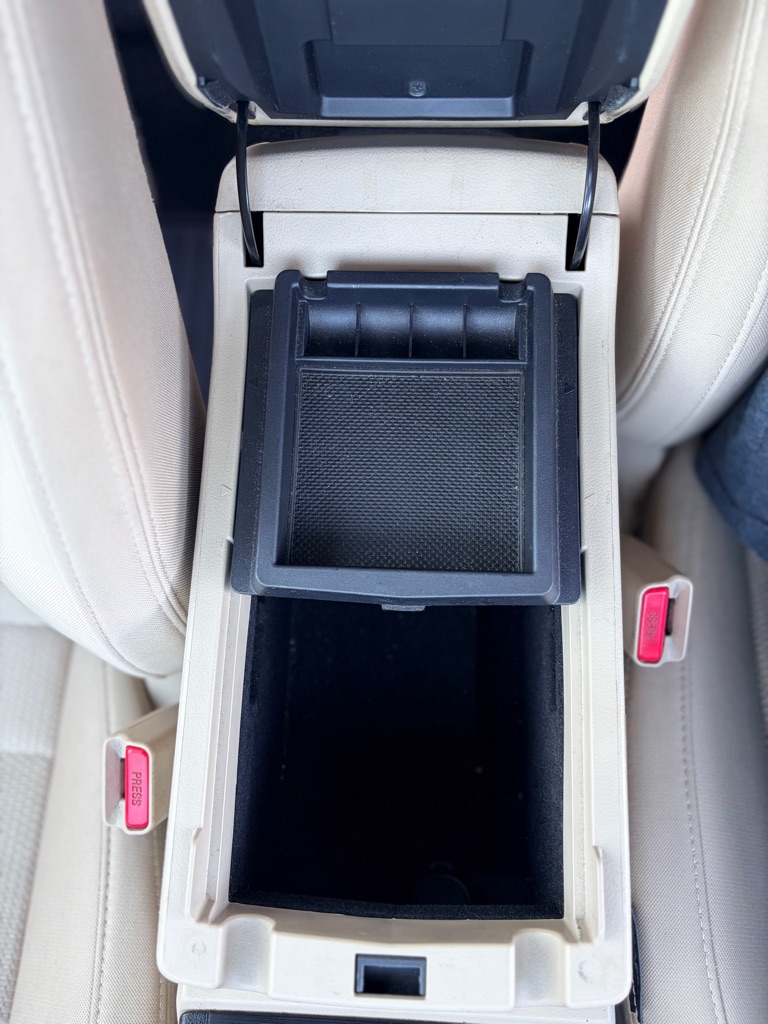 Photo 17 of this SUBARU OUTBACK