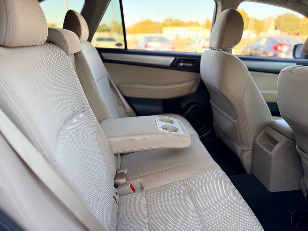 Photo 25 of this SUBARU OUTBACK