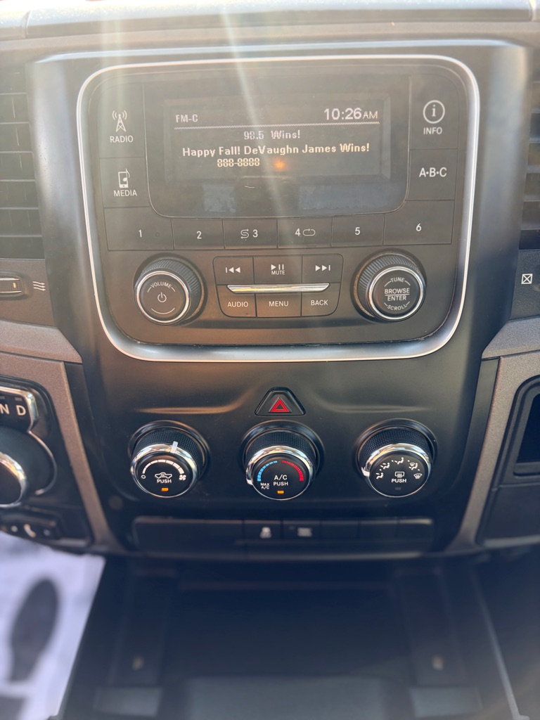 Photo 19 of this RAM 1500 CLASSIC