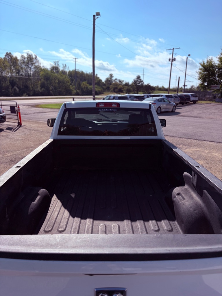 Photo 30 of this RAM 1500 CLASSIC