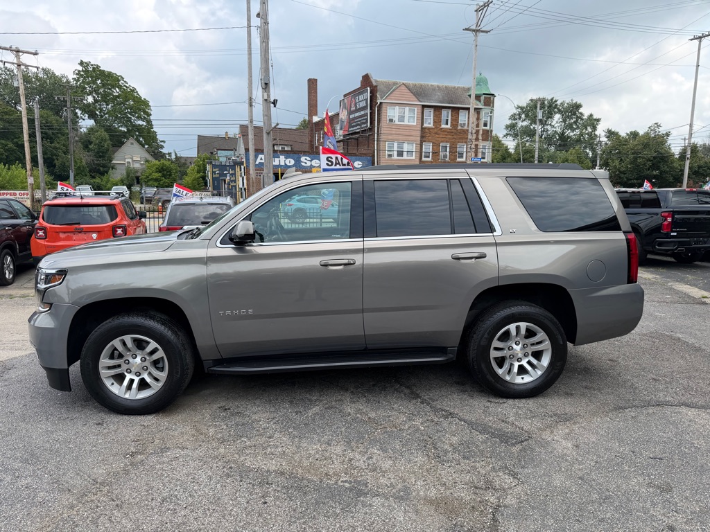 Photo 3 of this CHEVROLET TAHOE