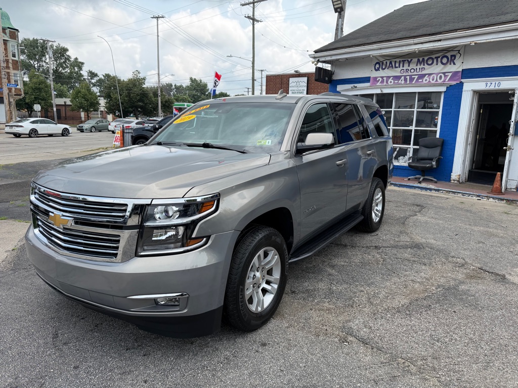 Photo 2 of this CHEVROLET TAHOE