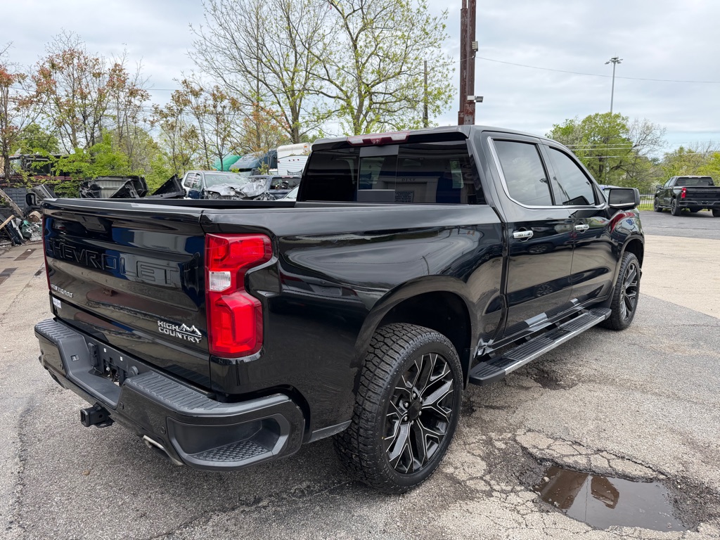 Photo 6 of this CHEVROLET SILVERADO 1500