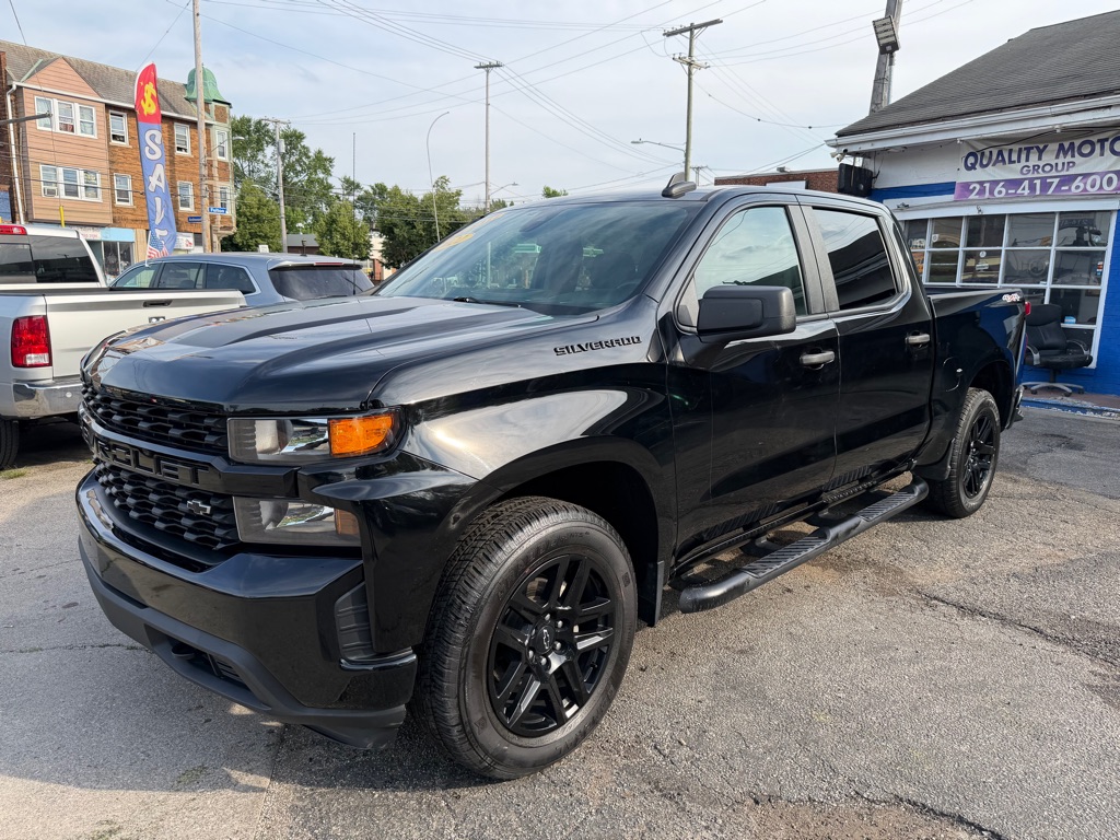 Photo 2 of this CHEVROLET SILVERADO 1500
