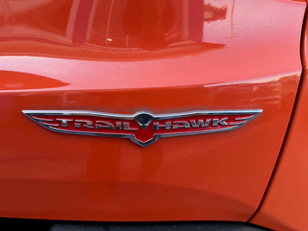 Photo 23 of this JEEP RENEGADE