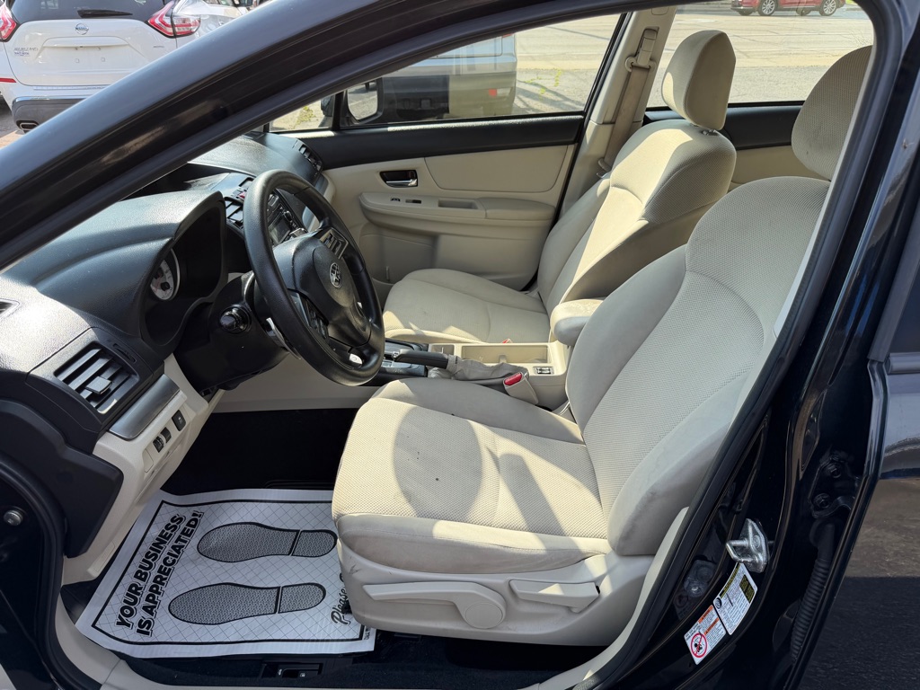 Photo 10 of this SUBARU IMPREZA