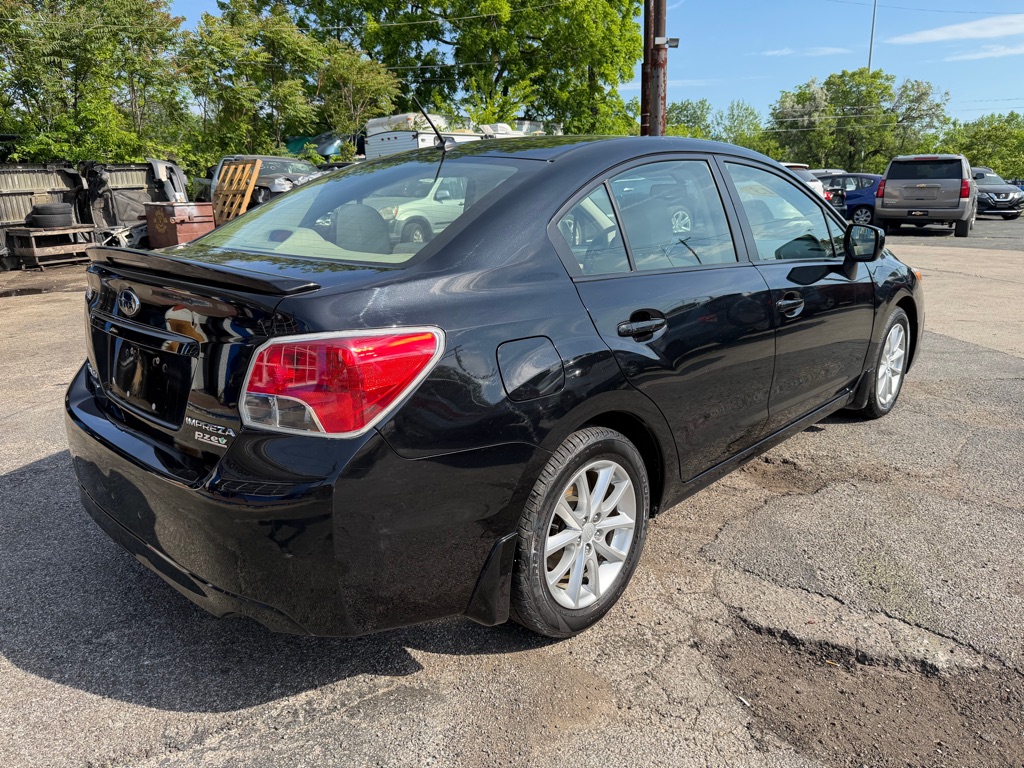 Photo 6 of this SUBARU IMPREZA