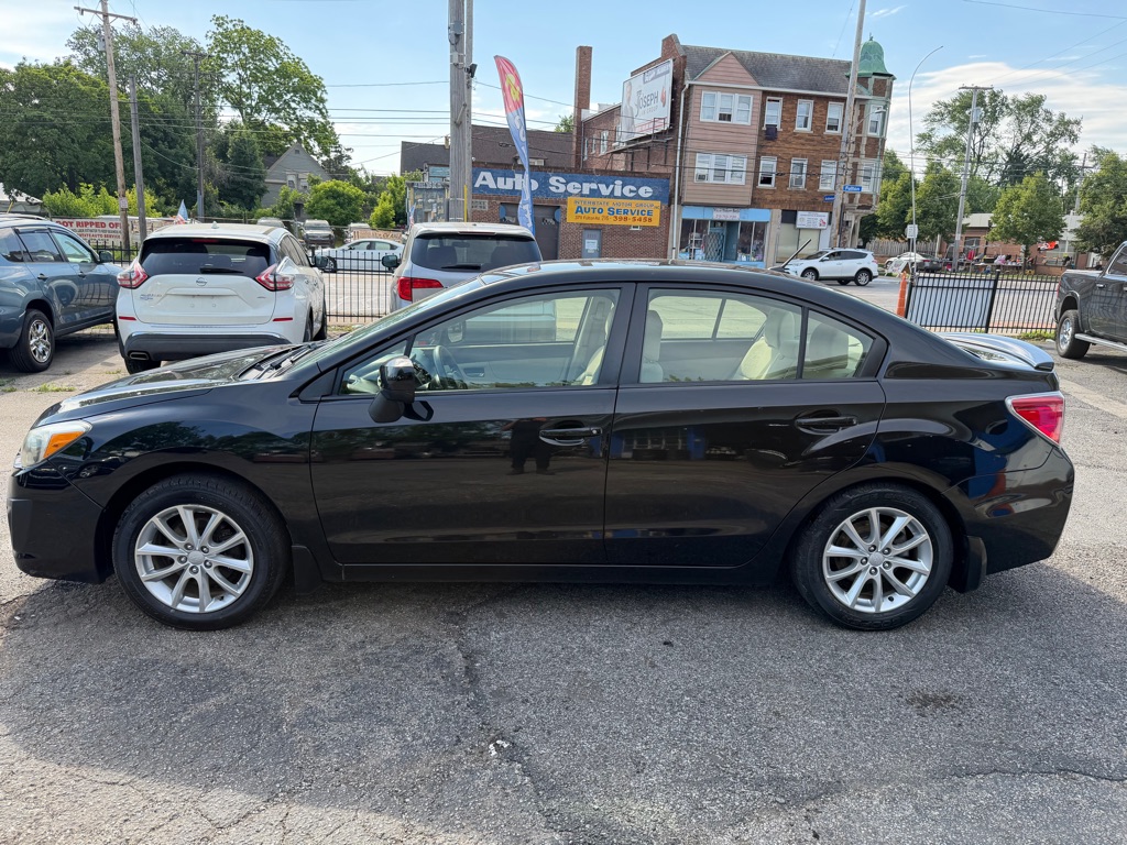 Photo 3 of this SUBARU IMPREZA
