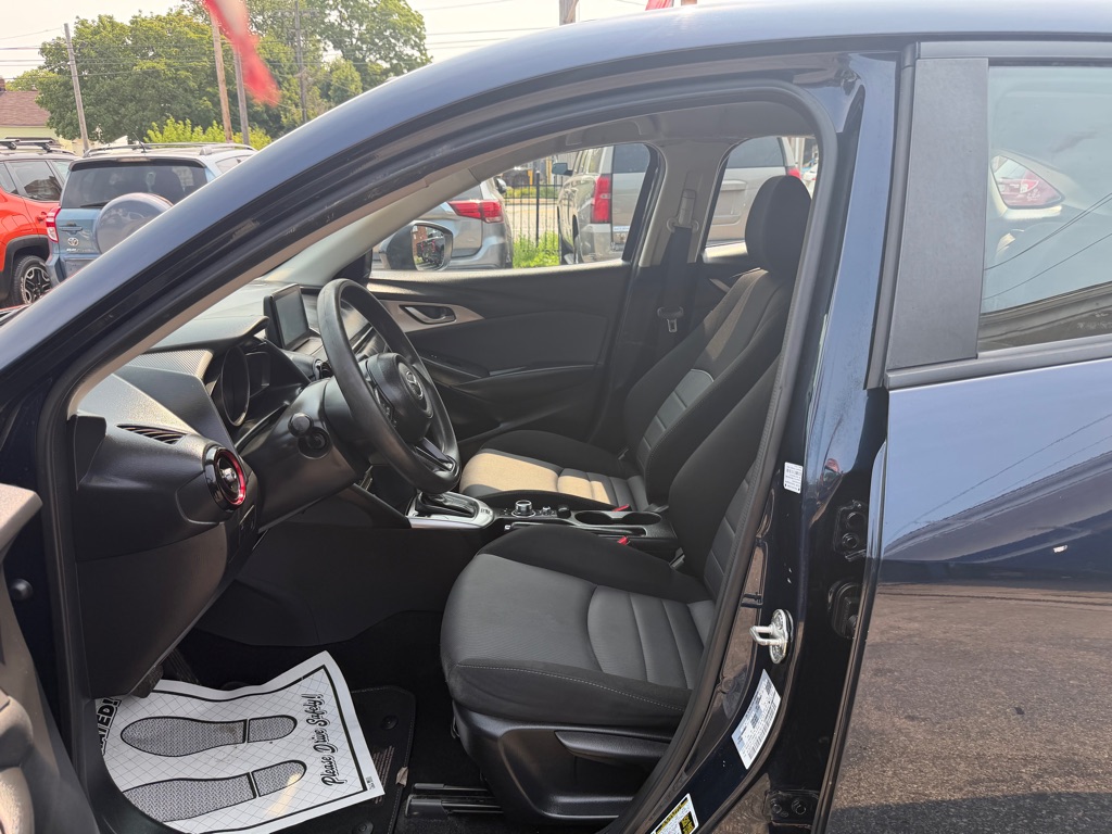 Photo 10 of this MAZDA CX-3