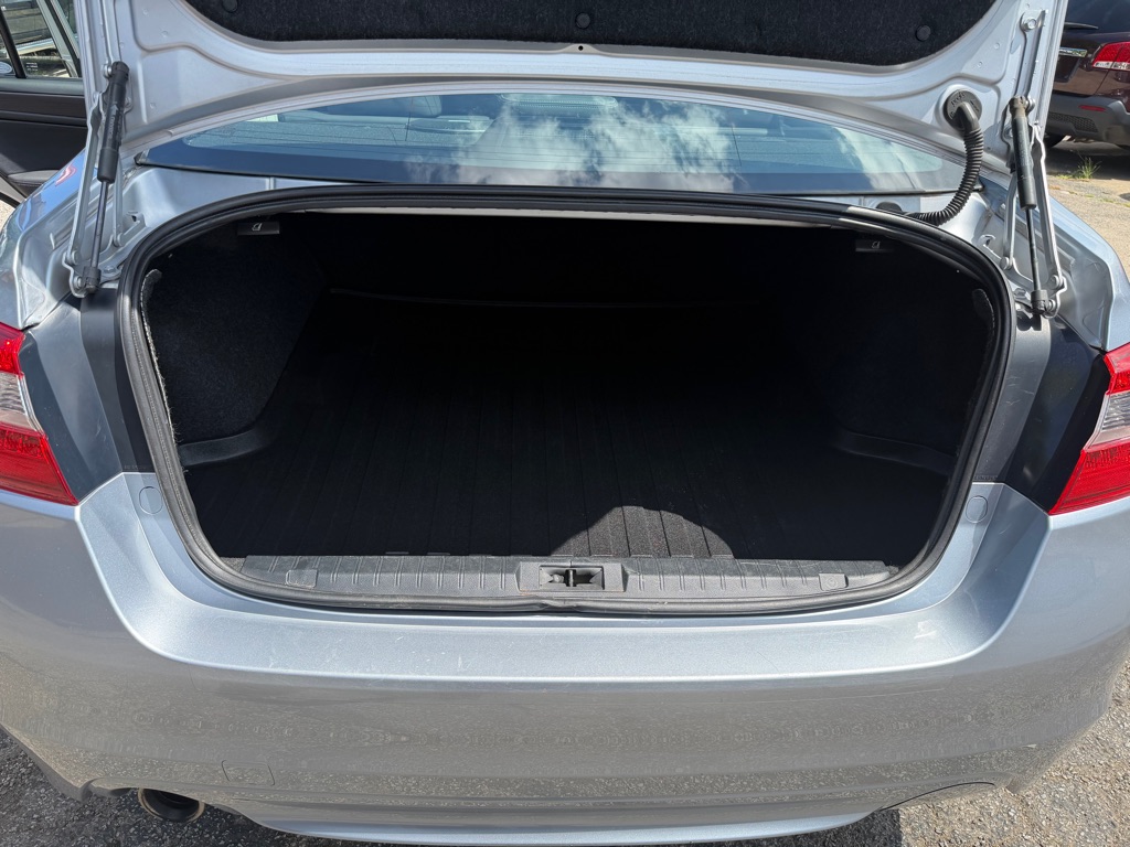 Photo 12 of this SUBARU LEGACY