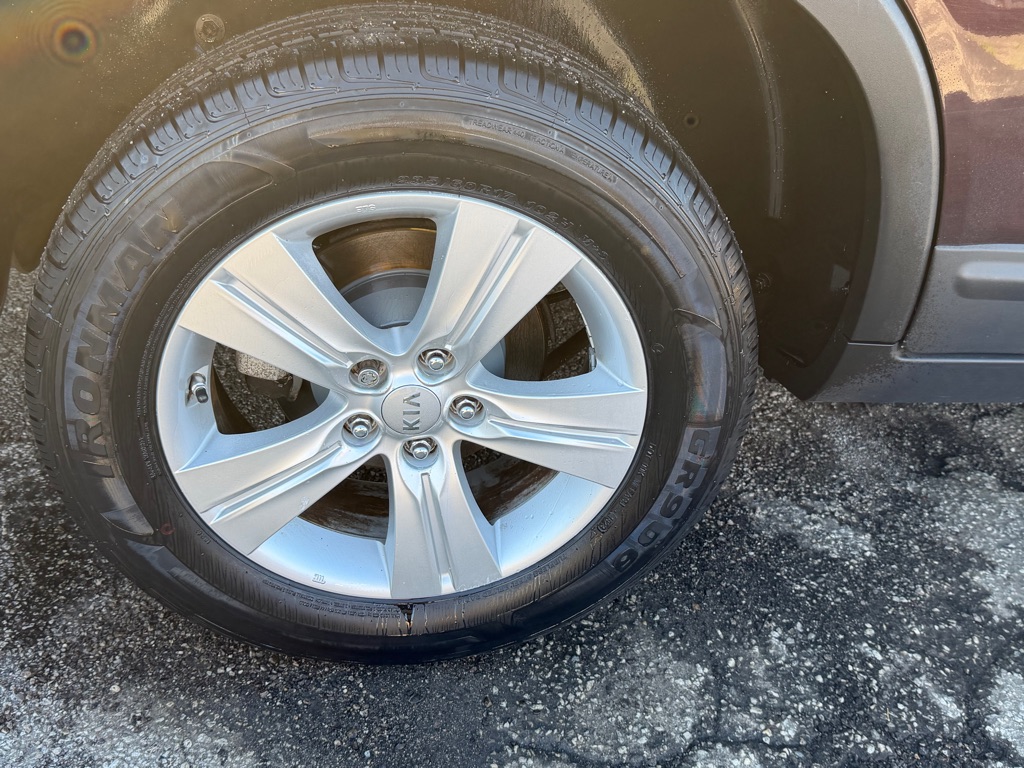 Photo 19 of this KIA SORENTO