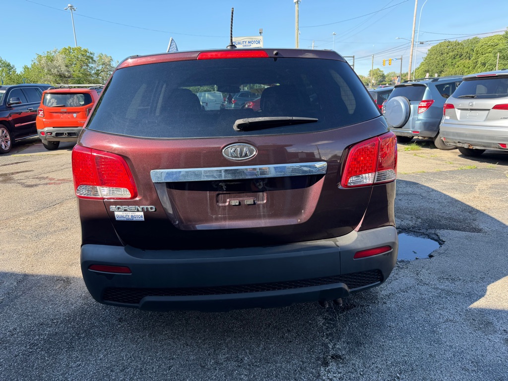 Photo 5 of this KIA SORENTO